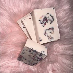 Shea butter with rose and vanilla soap